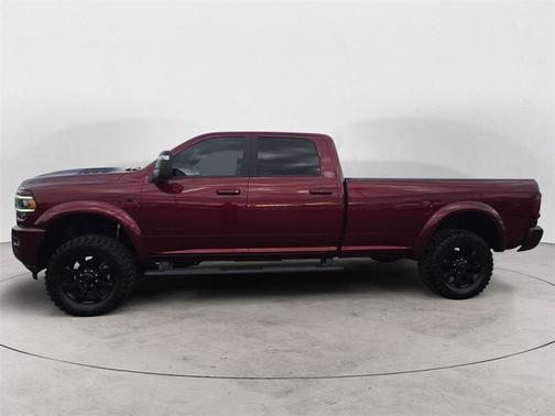 2024 RAM 3500 Laramie Crew Cab 4x4 8' Box