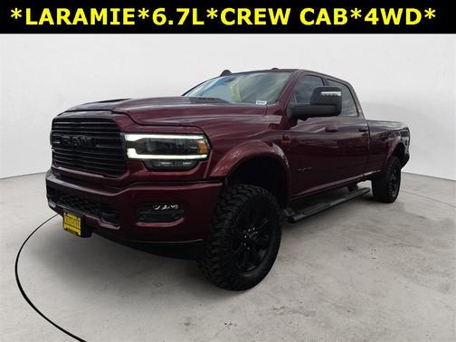 2024 RAM 3500 Laramie Crew Cab 4x4 8' Box