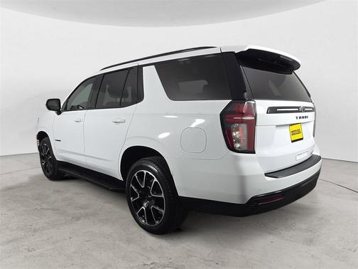 2023 Chevrolet Tahoe 4WD RST