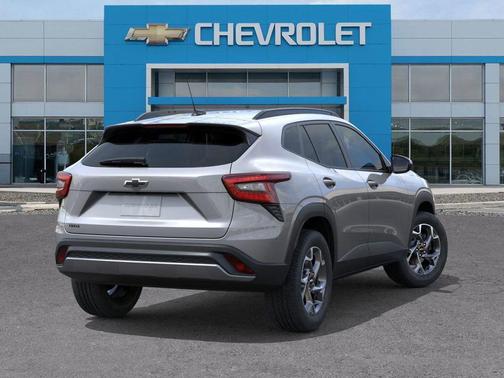Sterling Gray Metallic 2026 Chevrolet Trax LT