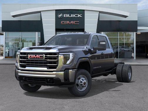 2025 GMC Sierra 3500 Base