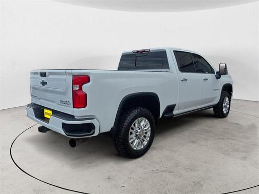 2022 Chevrolet Silverado 3500 High Country