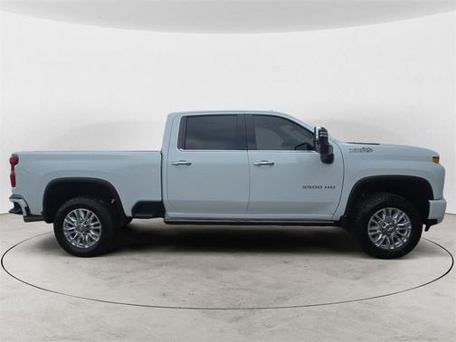 2022 Chevrolet Silverado 3500 High Country