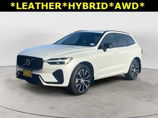 2023 Volvo XC60 Recharge Plug-In Hybrid T8 Plus Dark Theme
