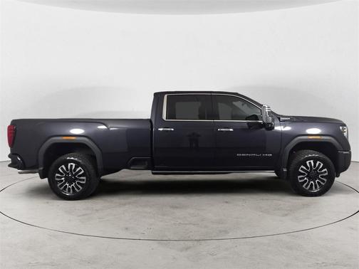 2024 GMC Sierra 3500 Denali