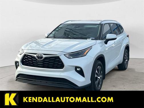 2023 Toyota Highlander XLE