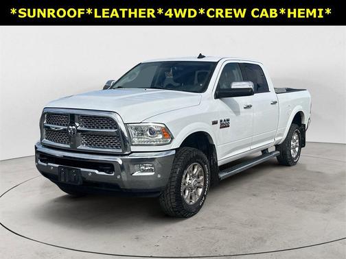 2018 RAM 3500 Laramie Crew Cab 4x4 6'4' Box