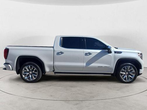 White Frost Tricoat 2024 GMC Sierra 1500 Denali