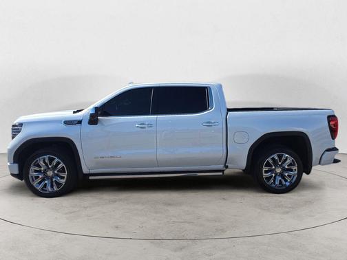 White Frost Tricoat 2024 GMC Sierra 1500 Denali
