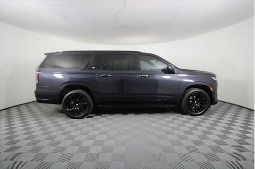 2023 Cadillac Escalade ESV Premium Luxury