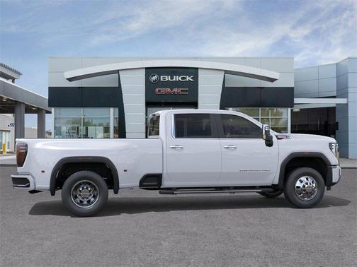 2026 GMC Sierra 3500 Denali