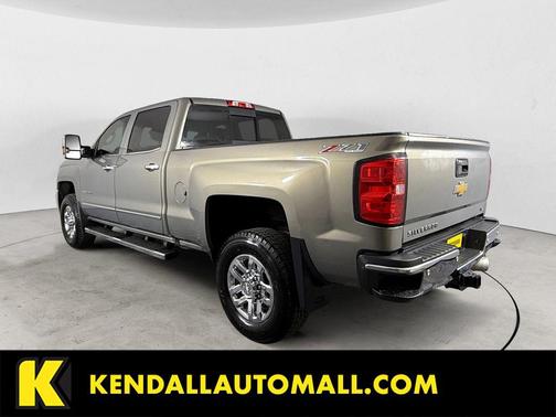Pepperdust Metallic 2017 Chevrolet Silverado 3500 LTZ