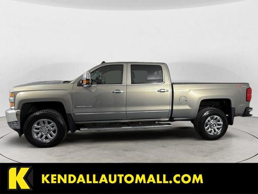 Pepperdust Metallic 2017 Chevrolet Silverado 3500 LTZ