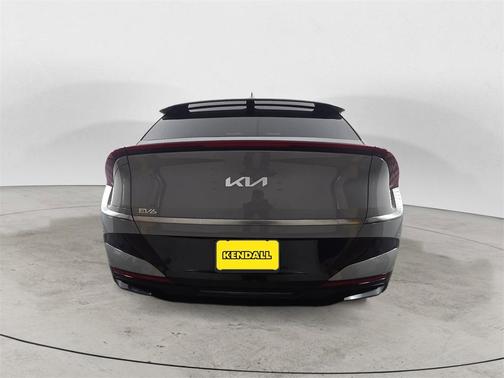 2025 Kia EV6 Wind