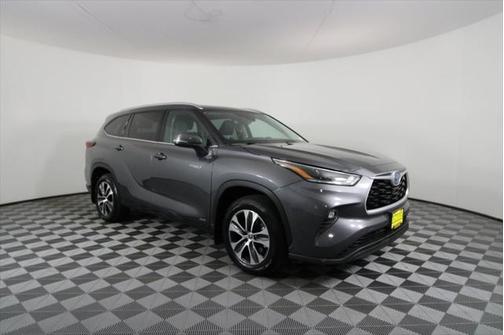 2021 Toyota Highlander Hybrid XLE