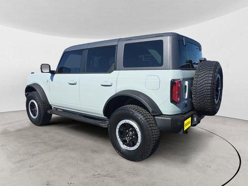 Cactus Gray 2023 Ford Bronco Outer Banks