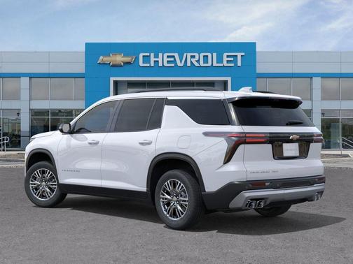 Summit White 2026 Chevrolet Traverse LT