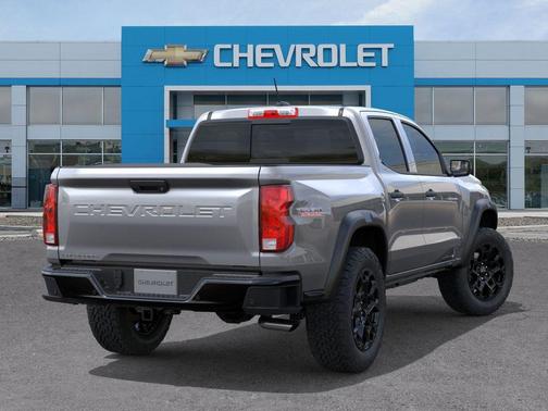 Sterling Gray Metallic 2026 Chevrolet Colorado Trail Boss