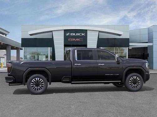 2025 GMC Sierra 3500 Denali
