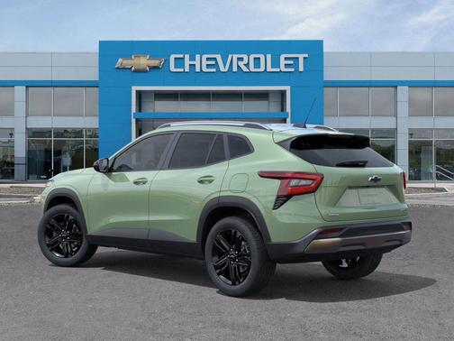Cacti Green 2026 Chevrolet Trax FWD ACTIV