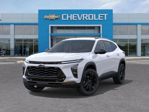 Summit White 2026 Chevrolet Trax FWD ACTIV