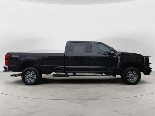 2023 Ford F-350 Lariat