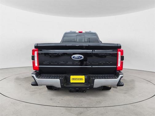 2023 Ford F-350 Lariat