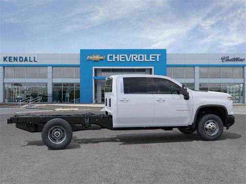 2025 Chevrolet Silverado 3500 WT