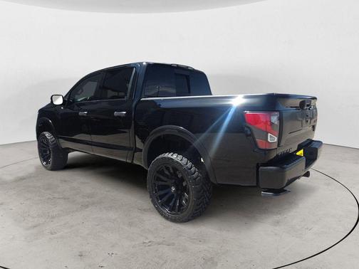 Super Black 2021 Nissan Titan PRO-4X