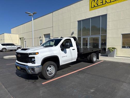 2025 Chevrolet Silverado 3500 WT