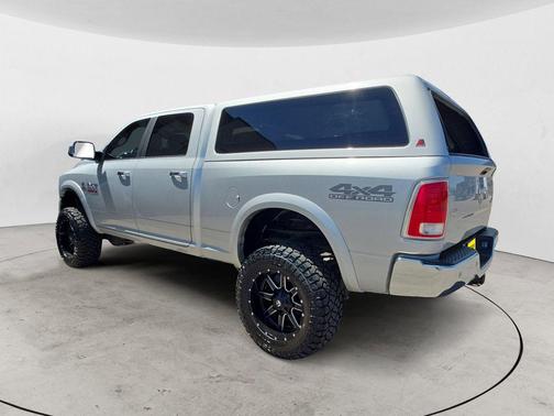 Bright Silver Metallic Clearcoat 2017 RAM 2500 Laramie Crew Cab 4x4 6'4' Box