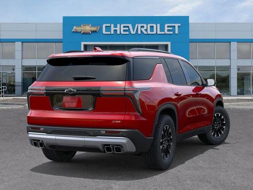 Radiant Red Tintcoat 2026 Chevrolet Traverse AWD Z71