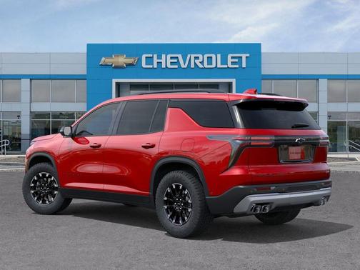 Radiant Red Tintcoat 2026 Chevrolet Traverse AWD Z71