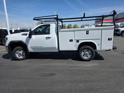 2024 GMC Sierra 2500 Base