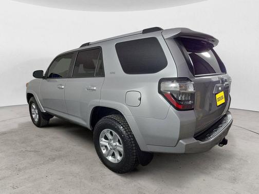 Classic Silver Metallic 2021 Toyota 4Runner SR5