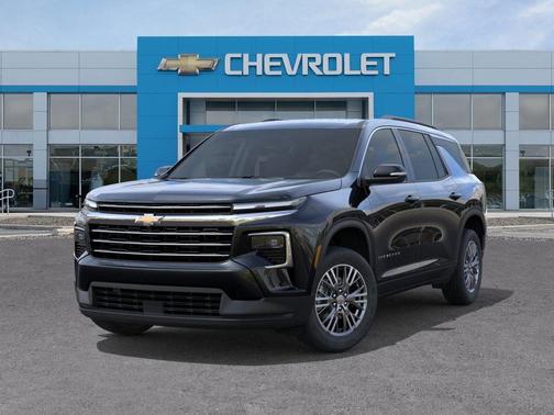 Mosaic Black Metallic 2026 Chevrolet Traverse LT