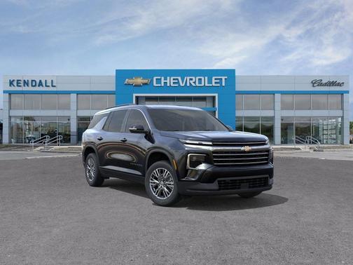 Mosaic Black Metallic 2026 Chevrolet Traverse LT