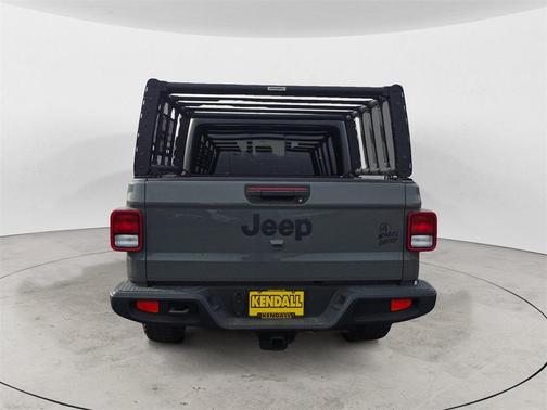 2021 Jeep Gladiator Willys 4x4