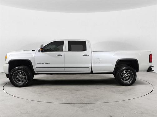 2019 GMC Sierra 3500 Denali