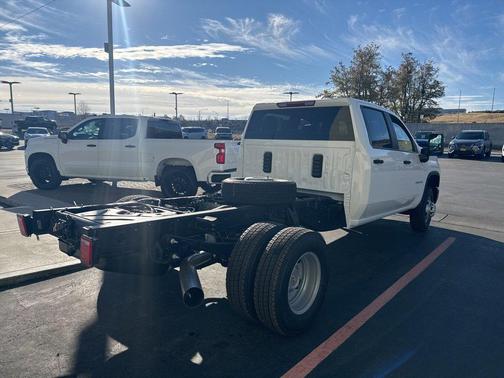2026 Chevrolet Silverado 3500 WT