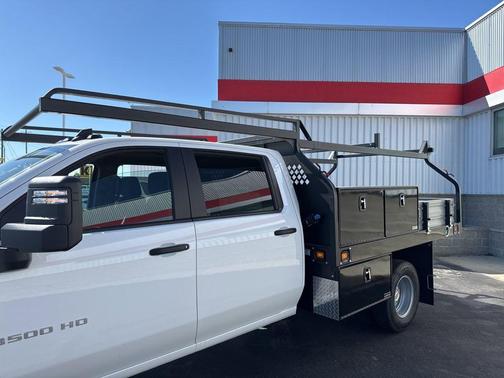 Summit White 2026 Chevrolet Silverado 3500 WT