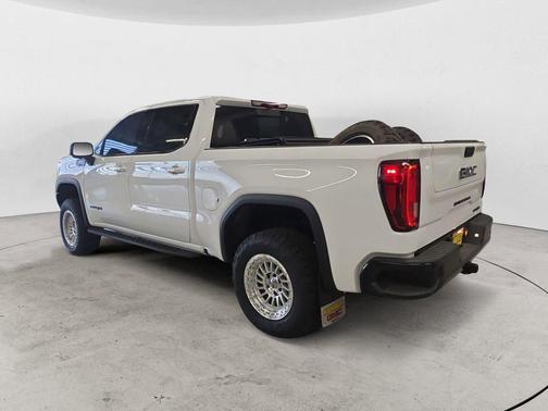 Summit White 2026 GMC Sierra 1500 AT4X
