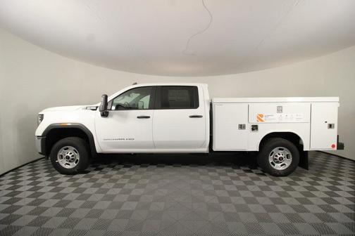 2024 GMC Sierra 2500 Base