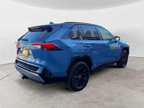 2023 Toyota RAV4 Hybrid SE