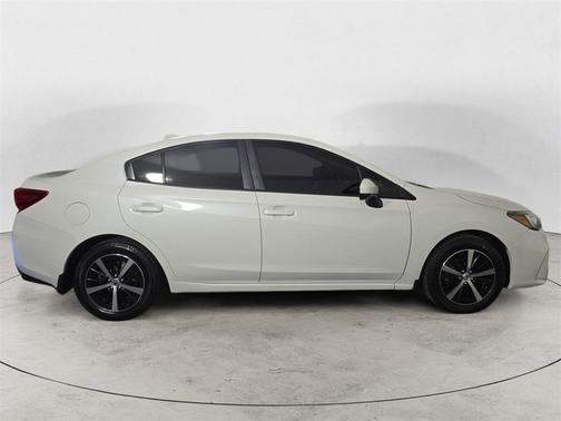2019 Subaru Impreza 2.0i Premium