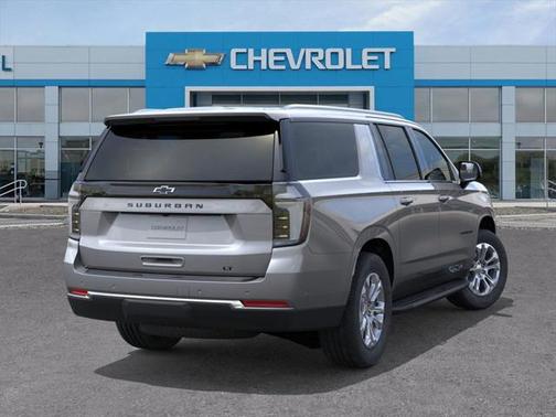 2025 Chevrolet Suburban LT