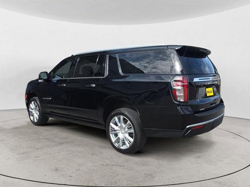 Black 2024 Chevrolet Suburban High Country