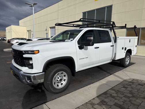 Summit White 2026 Chevrolet Silverado 3500 WT