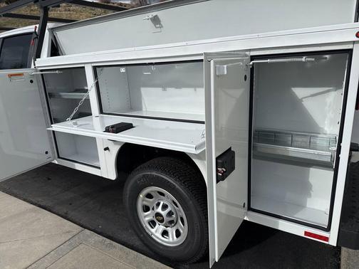 Summit White 2026 Chevrolet Silverado 3500 WT