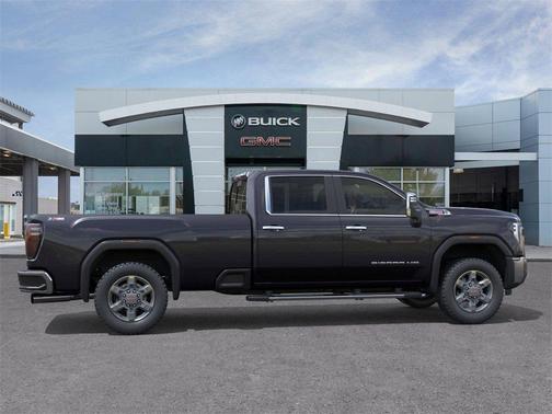 2025 GMC Sierra 3500 SLT